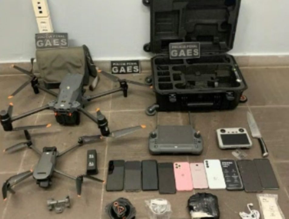 Três pessoas com drones são presas pela Polícia Penal no entorno do Complexo Prisional de Canoas 1 Studio Notícias | Studio TV Três pessoas com drones são presas pela Polícia Penal no entorno do Complexo Prisional de Canoas