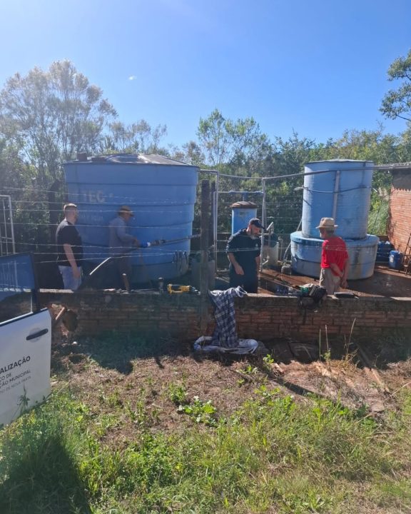 Manutenção no sistema de abastecimento garante regularização do fornecimento de água na Linha Casemiro de Abreu 1 Studio Notícias | Studio TV Manutenção no sistema de abastecimento garante regularização do fornecimento de água na Linha Casemiro de Abreu