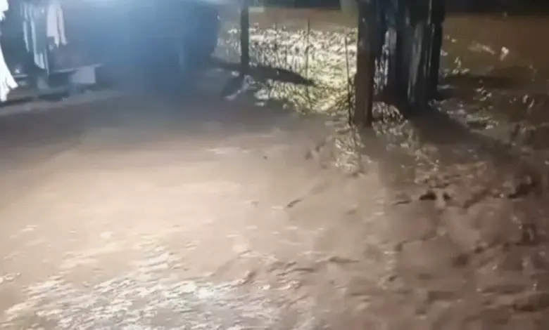 Studio Notícias | Studio TV Chuvas intensas causam caos e alagamentos em Santa Maria