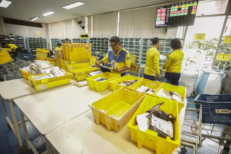 Correios registram prejuízo de R$ 2,6 bilhões em 2024 e acendem alerta financeiro 1 Studio Notícias | Studio TV Correios registram prejuízo de R$ 2,6 bilhões em 2024 e acendem alerta financeiro