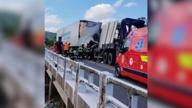 Studio Notícias | Studio TV Caminhoneiro passa sete horas preso às ferragens e morre após grave acidente na BR-280 em SC