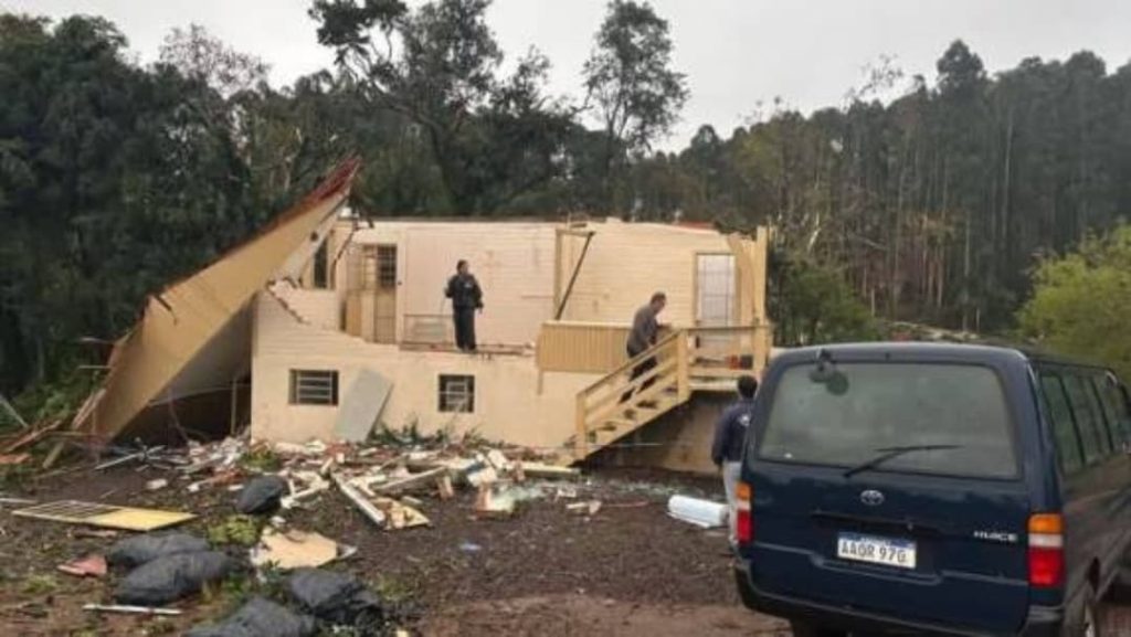 Temporal causa destruição no interior de Erval Grande 5 Studio Notícias | Studio TV Temporal causa destruição no interior de Erval Grande