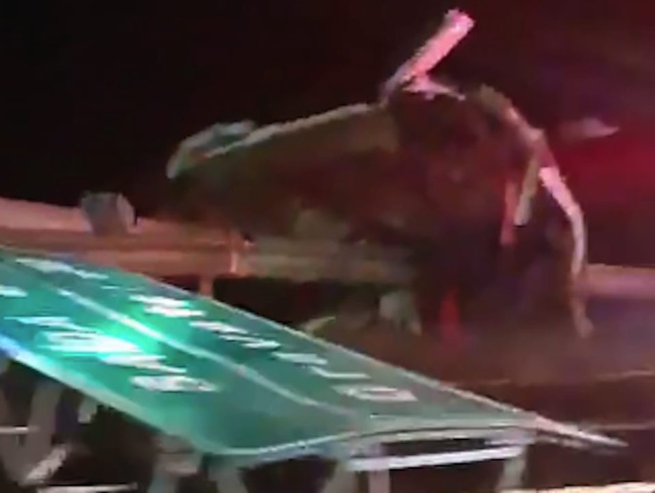 Grave acidente na Freeway em Gravataí deixa duas vítimas fatais na noite deste domingo 1 Studio Notícias | Studio TV Grave acidente na Freeway em Gravataí deixa duas vítimas fatais na noite deste domingo