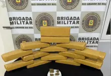 Studio Notícias | Studio TV Homem é preso por tráfico de drogas após perseguição policial em Torres