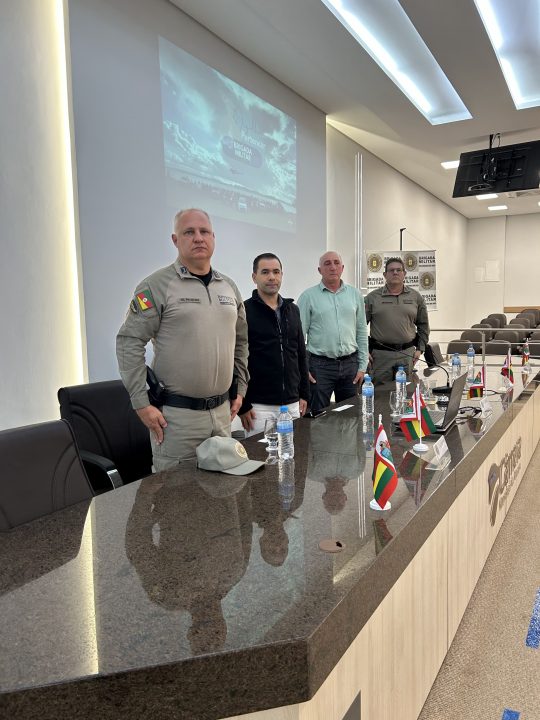 Studio Notícias | Studio TV 10º Batalhão de Polícia Militar celebra 55 anos de serviços à comunidade com homenagem a autoridades e personalidades