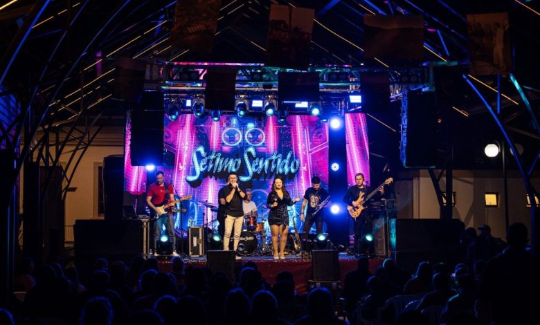 Studio Notícias | Studio TV Cotiporã celebra 43 anos de emancipação com show e baile ao ar livre