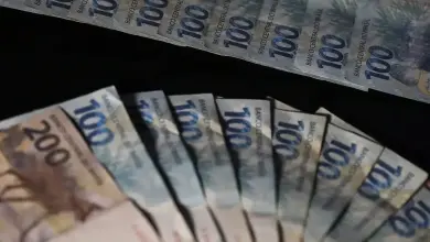 Studio Notícias | Studio TV Real é a quarta moeda que mais se valorizou frente ao dólar neste ano