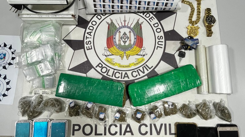 Studio Notícias | Studio TV Polícia Civil prende três pessoas em ação contra o tráfico de drogas em Canela