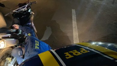 Studio Notícias | Studio TV PRF prende motociclistas durante racha na BR-293 em Bagé