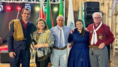 Studio Notícias | Studio TV Uma Noite de Tradição e Homenagens no CTG Pousada dos Carreteiros em Cotiporã