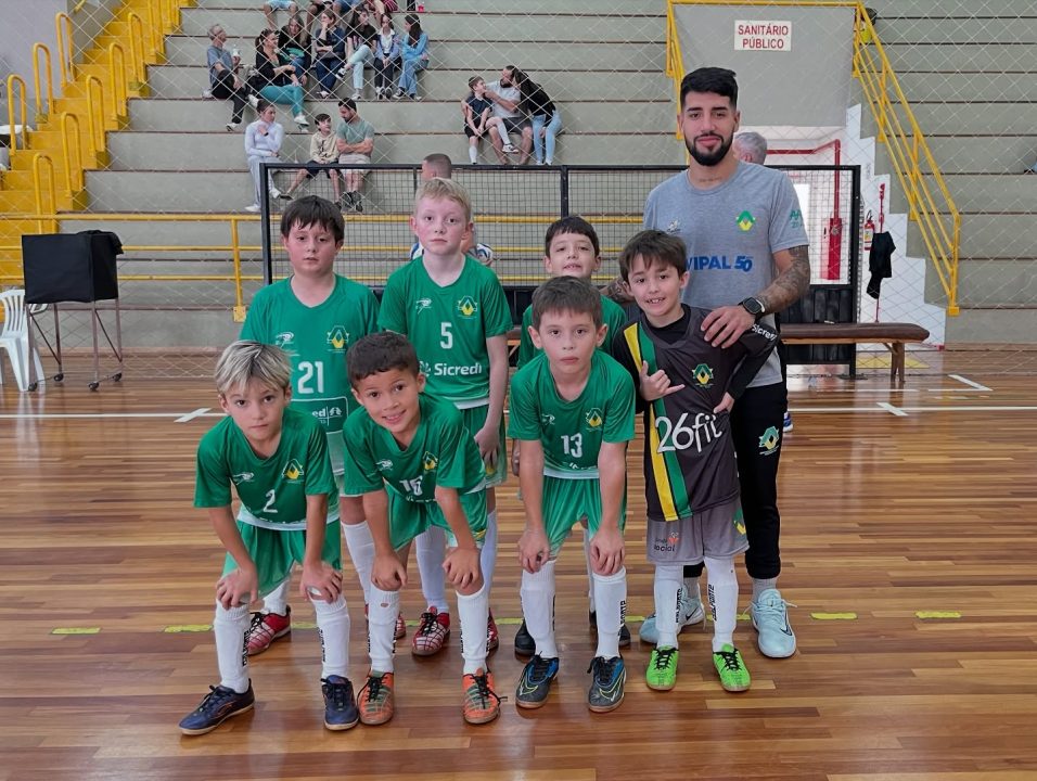 Studio Notícias | Studio TV Associação Atlética Veranópolis disputa a segunda rodada da Copa Vale das Antas de Futsal