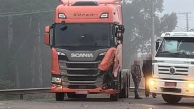 Studio Notícias | Studio TV Colisão entre caminhões causa lentidão no trânsito na BR-470, em Garibaldi