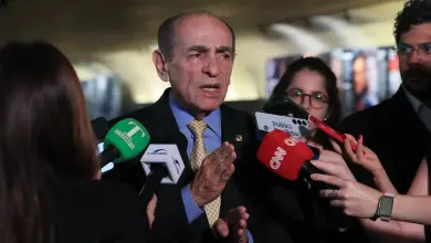 Studio Notícias | Studio TV CCJ do Senado aprova fim da reeleição para presidente, governadores e prefeitos