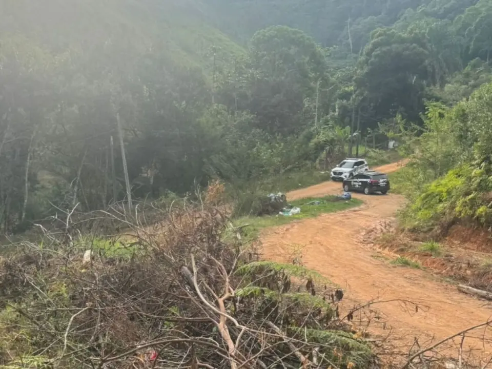 Chacina brutal em Santa Catarina: Gaúchos são mortos e carbonizados em área deserta 1 Studio Notícias | Studio TV Chacina brutal em Santa Catarina: Gaúchos são mortos e carbonizados em área deserta
