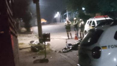 Studio Notícias | Studio TV Tragédia em Charqueadas: motocicleta colide em poste e dois homens perdem a vida