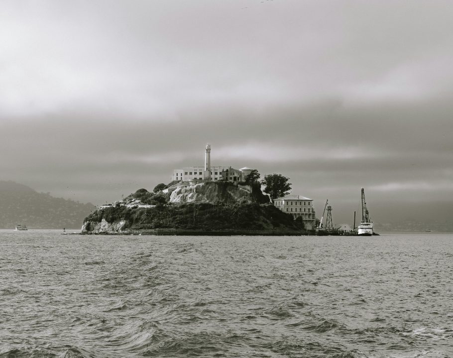 Trump anuncia reabertura de Alcatraz para criminosos perigosos 1 Studio Notícias | Studio TV Trump anuncia reabertura de Alcatraz para criminosos perigosos