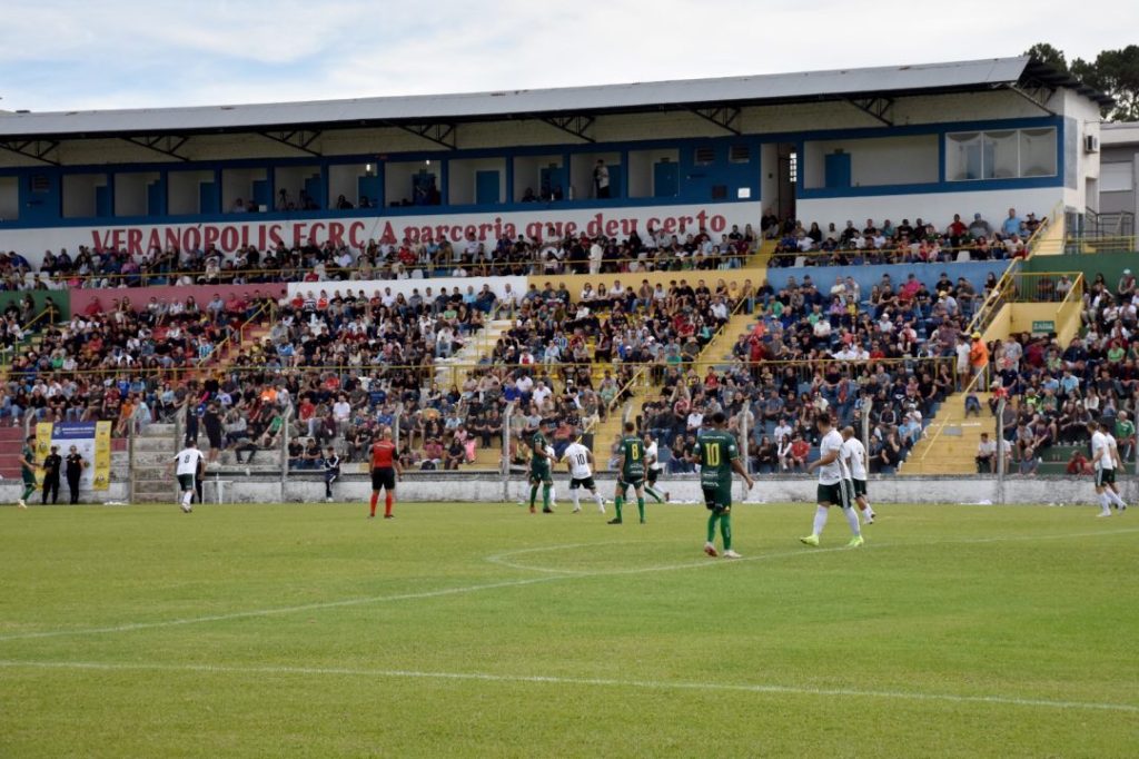 União Castilhense é o grande campeão do Municipal de Futebol 2025 de Veranópolis 2 Studio Notícias | Studio TV União Castilhense é o grande campeão do Municipal de Futebol 2025 de Veranópolis