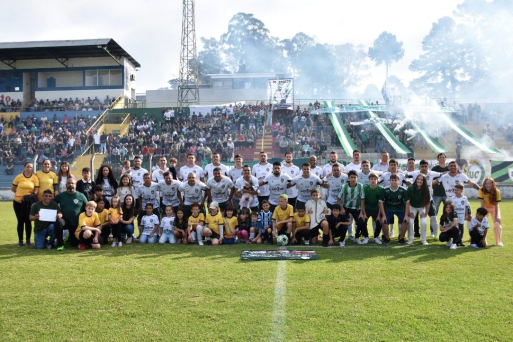 União Castilhense é o grande campeão do Municipal de Futebol 2025 de Veranópolis 11 Studio Notícias | Studio TV União Castilhense é o grande campeão do Municipal de Futebol 2025 de Veranópolis