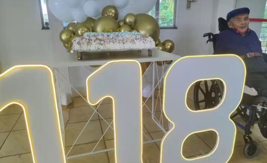 Vitalidade aos 118 anos: mineiro é o idoso mais velho do Brasil e mantém rotina ativa 1 Studio Notícias | Studio TV Vitalidade aos 118 anos: mineiro é o idoso mais velho do Brasil e mantém rotina ativa