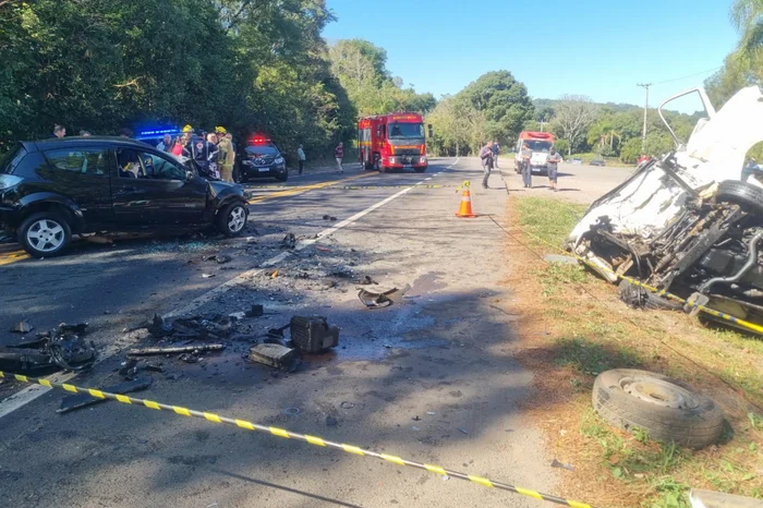 Identificadas vítimas fatais de grave acidente ocorrido na BR-470, em Nova Prata 1 Studio Notícias | Studio TV Identificadas vítimas fatais de grave acidente ocorrido na BR-470, em Nova Prata