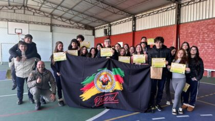 Brigada Militar conclui primeiras turmas do PROERD Ensino Médio em Farroupilha - Studio TV