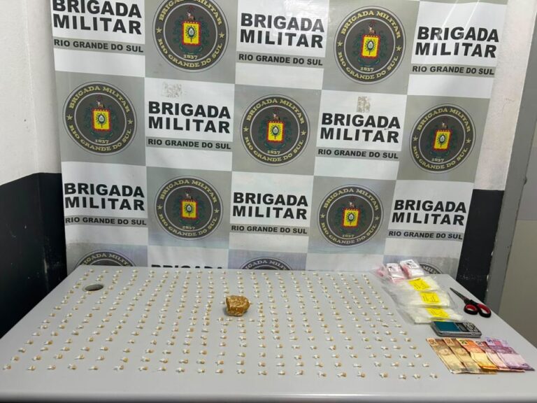 Brigada Militar prende dupla com 375 porções de crack em Caxias do Sul - Studio TV