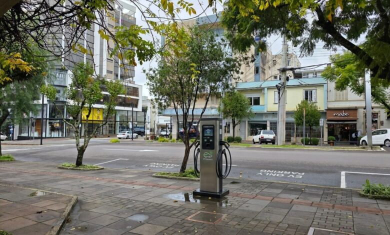 Câmara de Veranópolis aprova projeto para instalação de carregadores elétricos - Studio TV