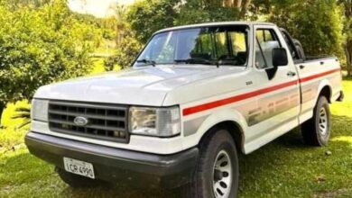 Camionete F1000 é furtada em estacionamento no Centro de Farroupilha - Studio TV
