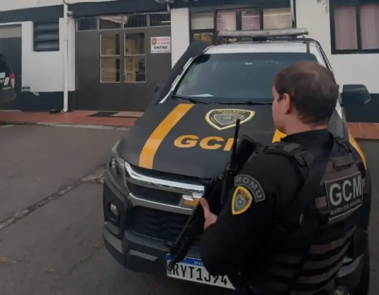 Foragida com pena superior a 8 anos é capturada no Centro de Bento Gonçalves - Studio TV