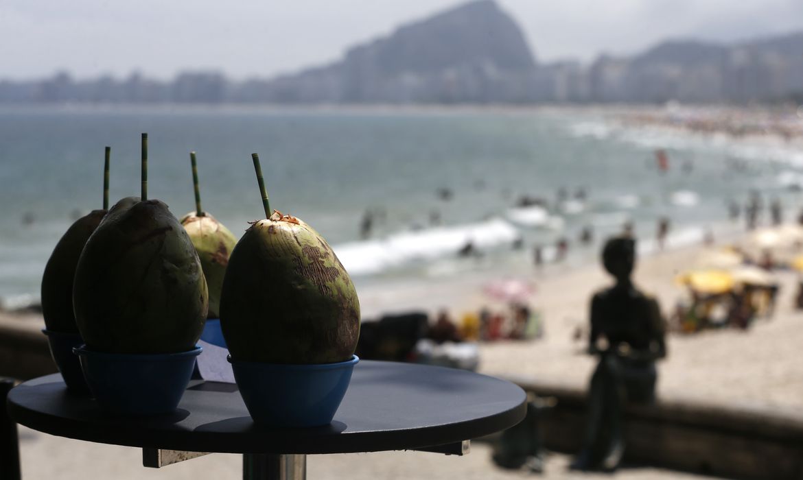 Gastos de turistas estrangeiros no Brasil atingem R$ 25 bilhões entre janeiro e maio de 2026 - Studio TV