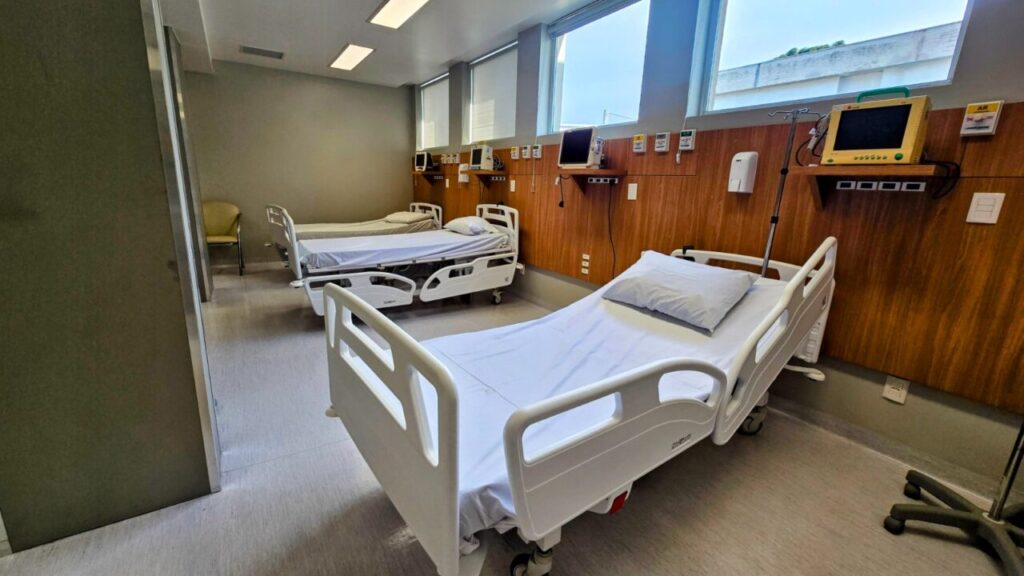 Hospital São João Batista retoma sala de recuperação após incêndio - Studio TV