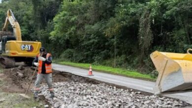 Estrada Bento Gonçalves segue em obras em Cotiporã - Studio TV