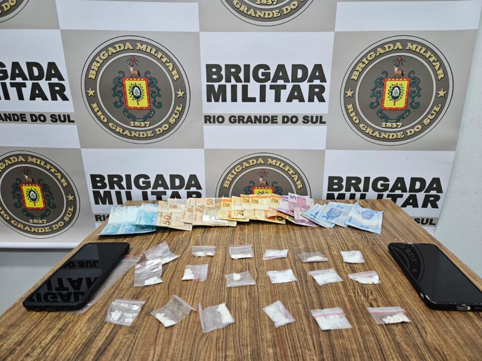 Homem é preso por tráfico na modalidade tele-entrega em Farroupilha - Studio TV