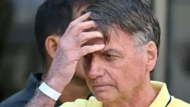 Defesa de Bolsonaro pede que STF descarte falta grave por arma apreendida - Studio TV