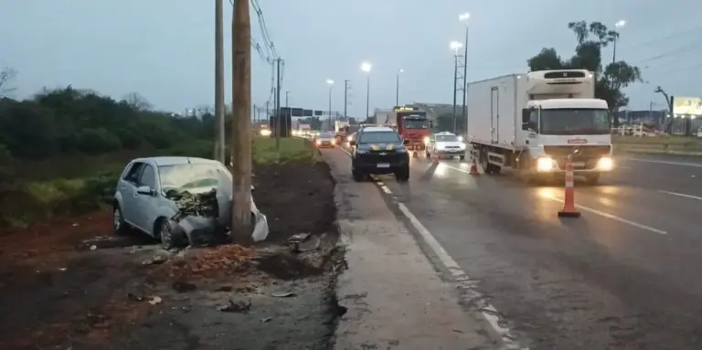 Acidente na BR-290 nesta manhã deixa uma pessoa morta em Porto Alegre - Studio TV