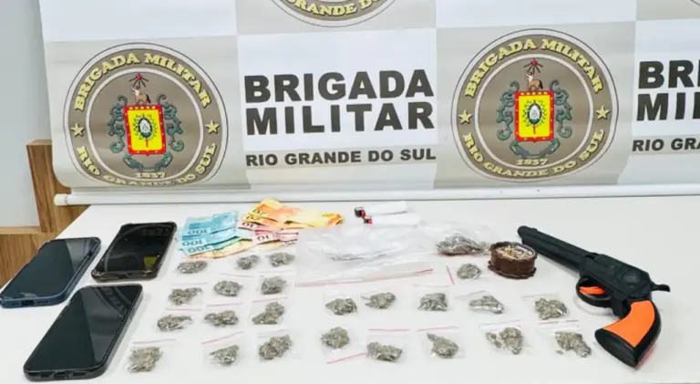 Adolescentes são apreendidos com drogas escondidas em escola de Marau - Studio TV