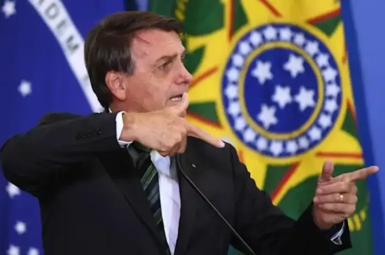 Arma registrada em nome de Bolsonaro é localizada na Serra Gaúcha - Studio TV