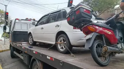 Blitz flagra motoristas sem CNH e recolhe motos em Caxias do Sul - Studio TV