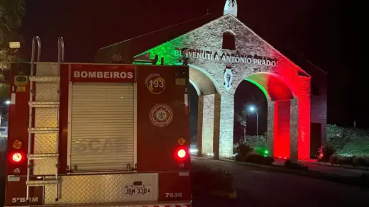 Bombeiros salvam bebê de 25 dias após engasgo durante deslocamento entre Ipê e Antônio Prado - Studio TV