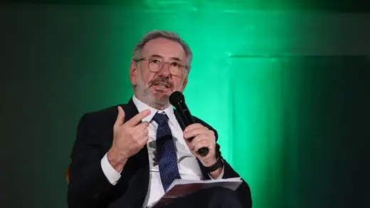 Brasil e EUA terão nova rodada de negociação para evitar tarifas sobre produtos brasileiros - Studio TV