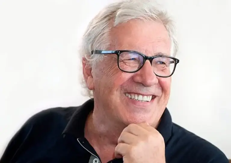 Cantor italiano Peppino di Capri morre aos 86 anos - Studio TV