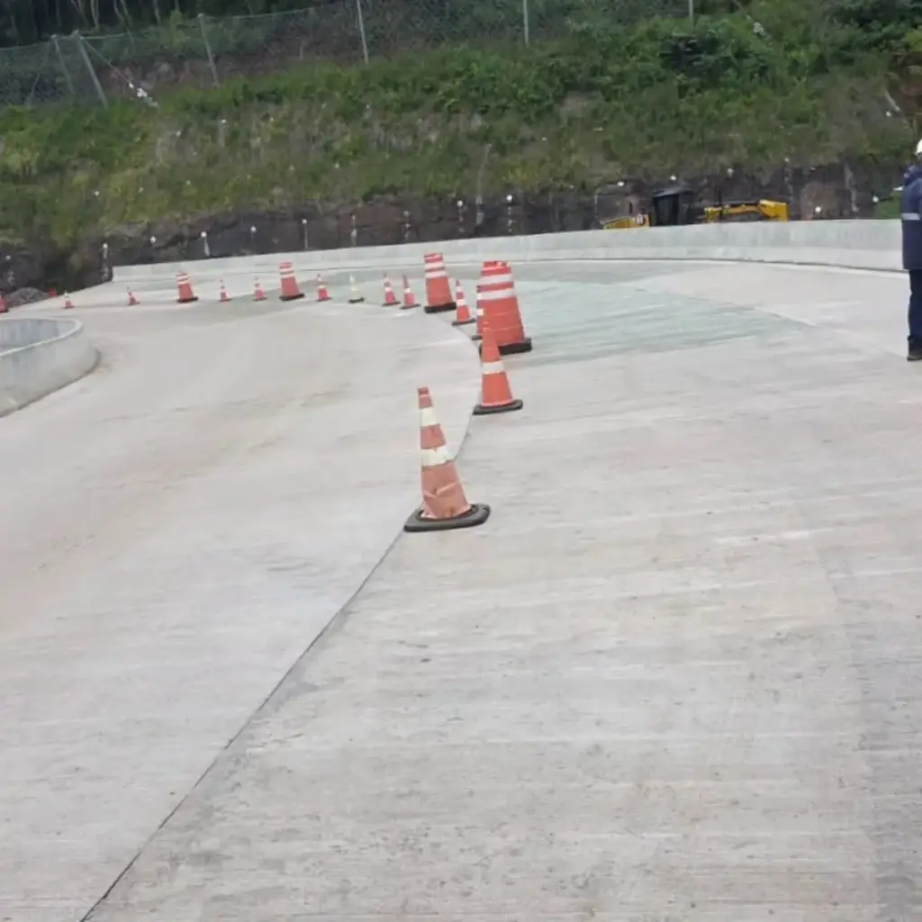 DNIT libera uma faixa do Viaduto A na BR-470/RS, na Serra das Antas - Studio TV