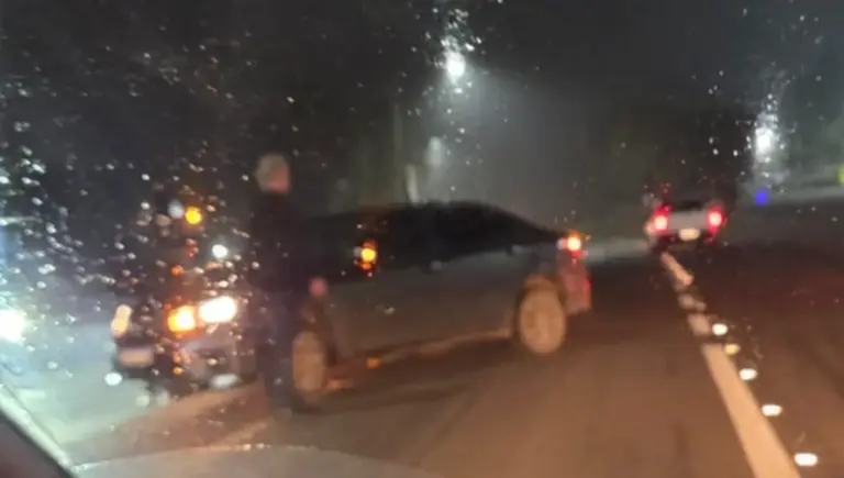 Dois acidentes são registrados na BR-470 em Veranópolis durante forte neblina na noite deste sábado - Studio TV