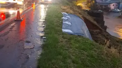 EGR adota medidas emergenciais após deslizamento na ERS-135, em Passo Fundo - Studio TV