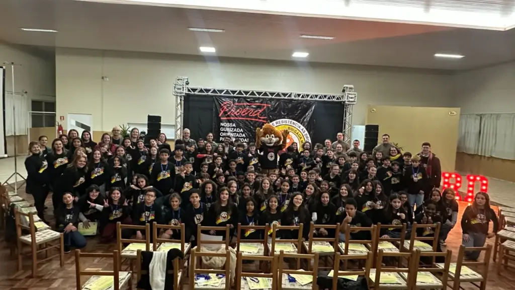 Formatura do Proerd celebra formação de 125 alunos em Veranópolis - Studio TV