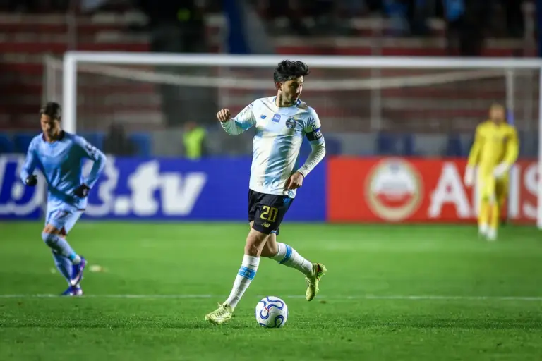 Grêmio é derrotado pelo Bolívar na altitude de La Paz - Studio TV