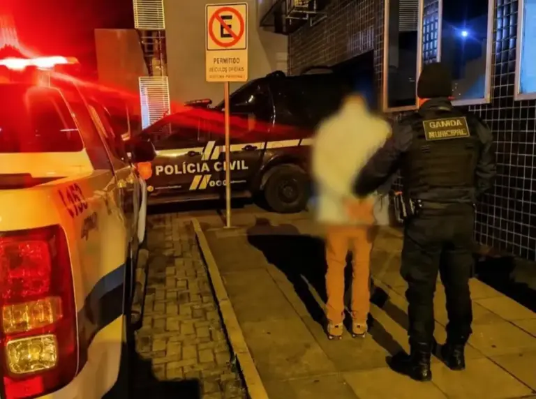 Guarda Municipal prende homem foragido no bairro Jardelino Ramos em Caxias do Sul - Studio TV