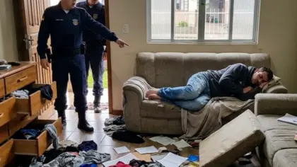 Homem é encontrado dormindo em casa arrombada após furto em Marau - Studio TV