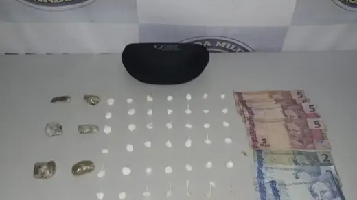 Homem é preso com cocaína, crack e maconha em Caxias do Sul - Studio TV