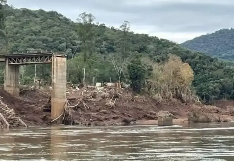 Homem morre após se afogar no Rio Taquari entre Santa Tereza e São Valentim do Sul - Studio TV